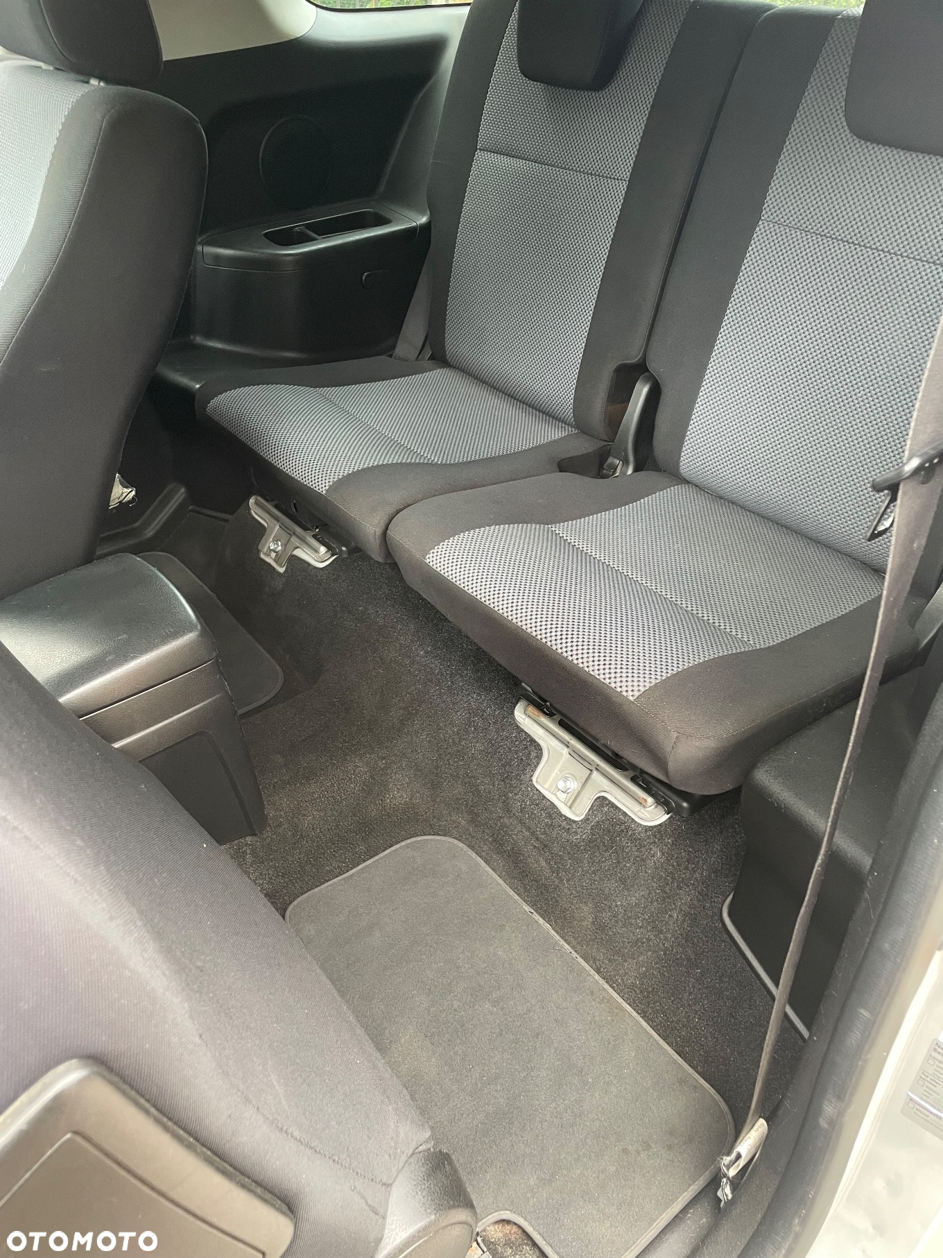 Suzuki Grand Vitara 1.6 - 8