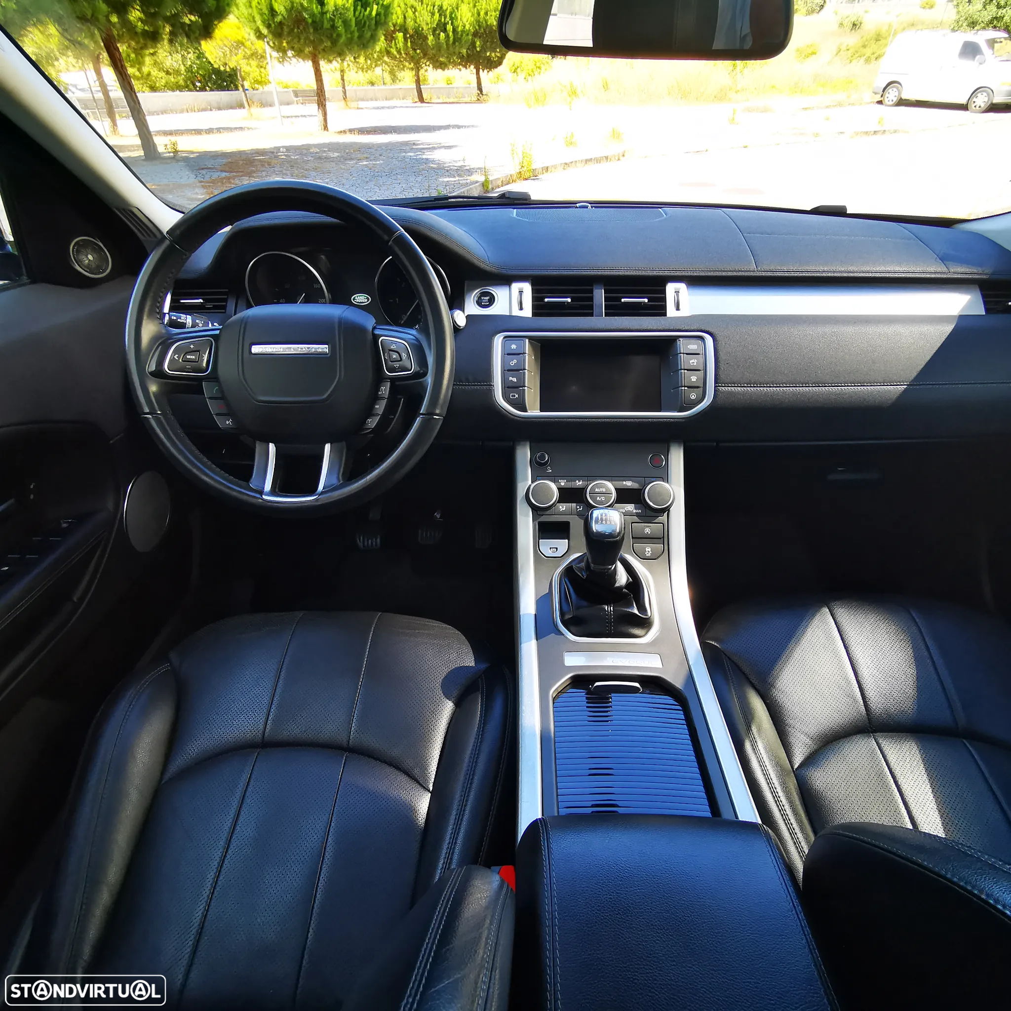 Land Rover Range Rover Evoque 2.0 eD4 SE Dynamic - 43