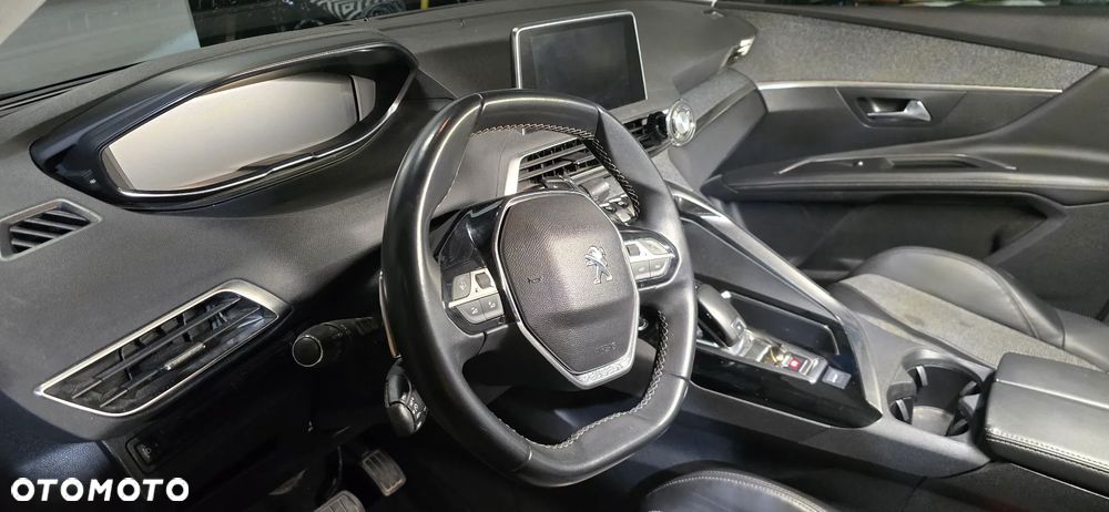 Peugeot 3008 - 24