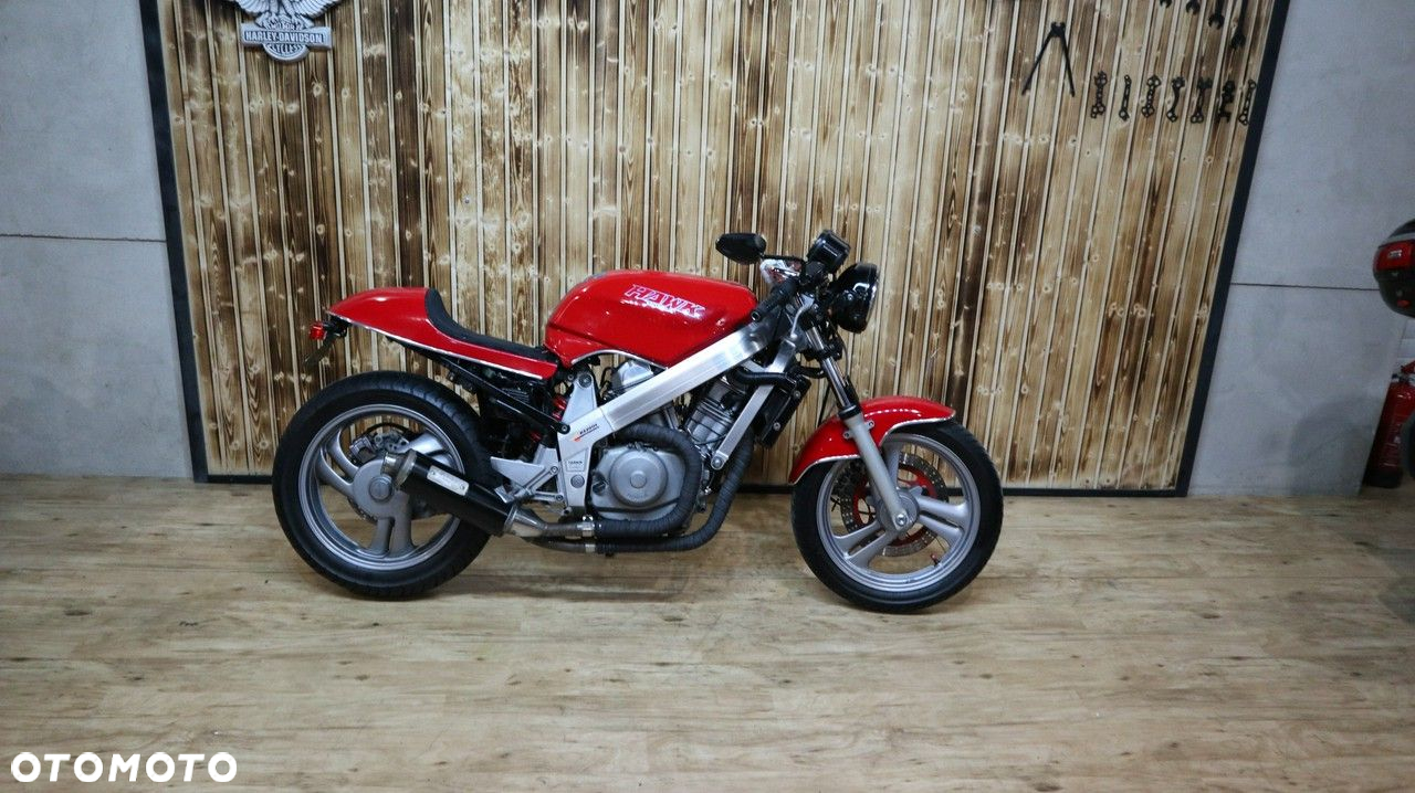 Honda NTV - 22