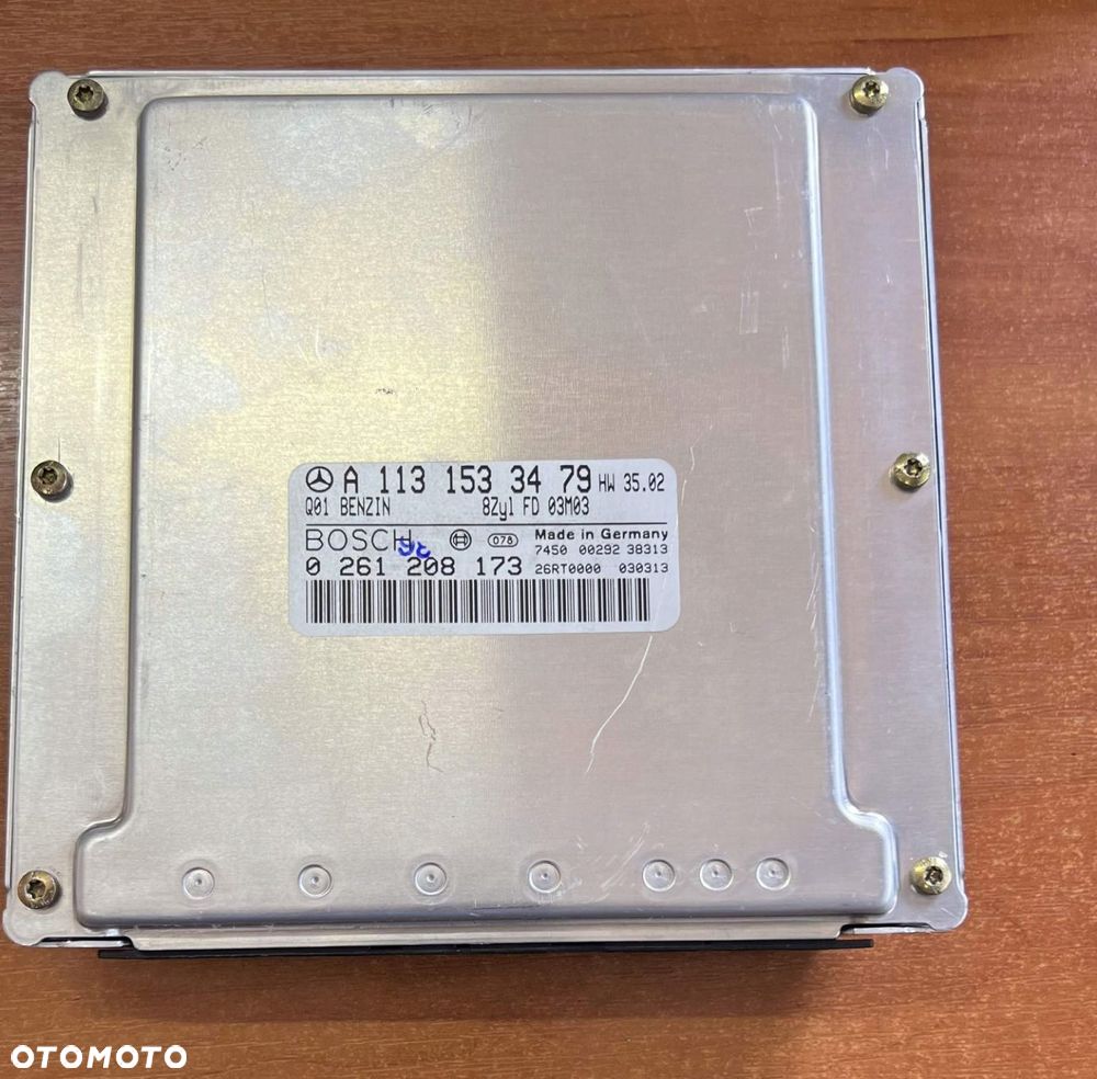 Komputer sterownik silnika OE Mercedes SL R230 SL500 5.0 V8 A1131533479 - 2
