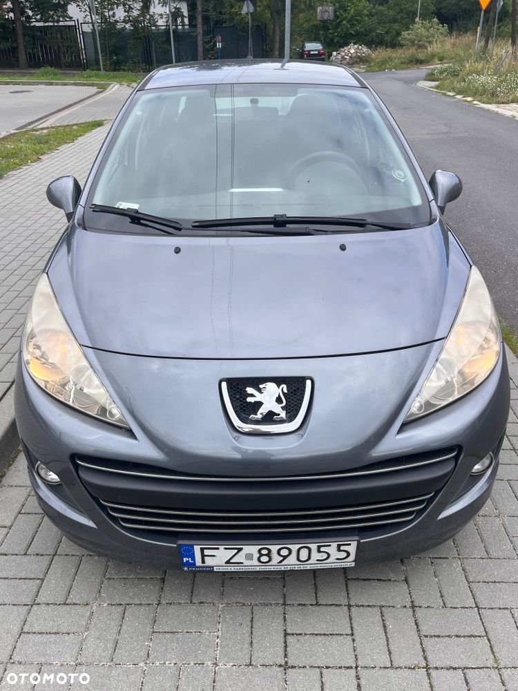 Peugeot 207 - 4