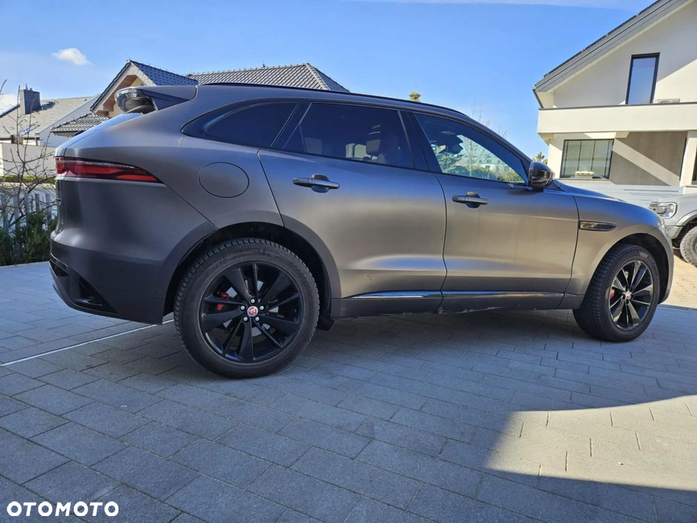 Jaguar F-Pace 2.0 P400e PHEV AWD R-Dynamic Black - 5