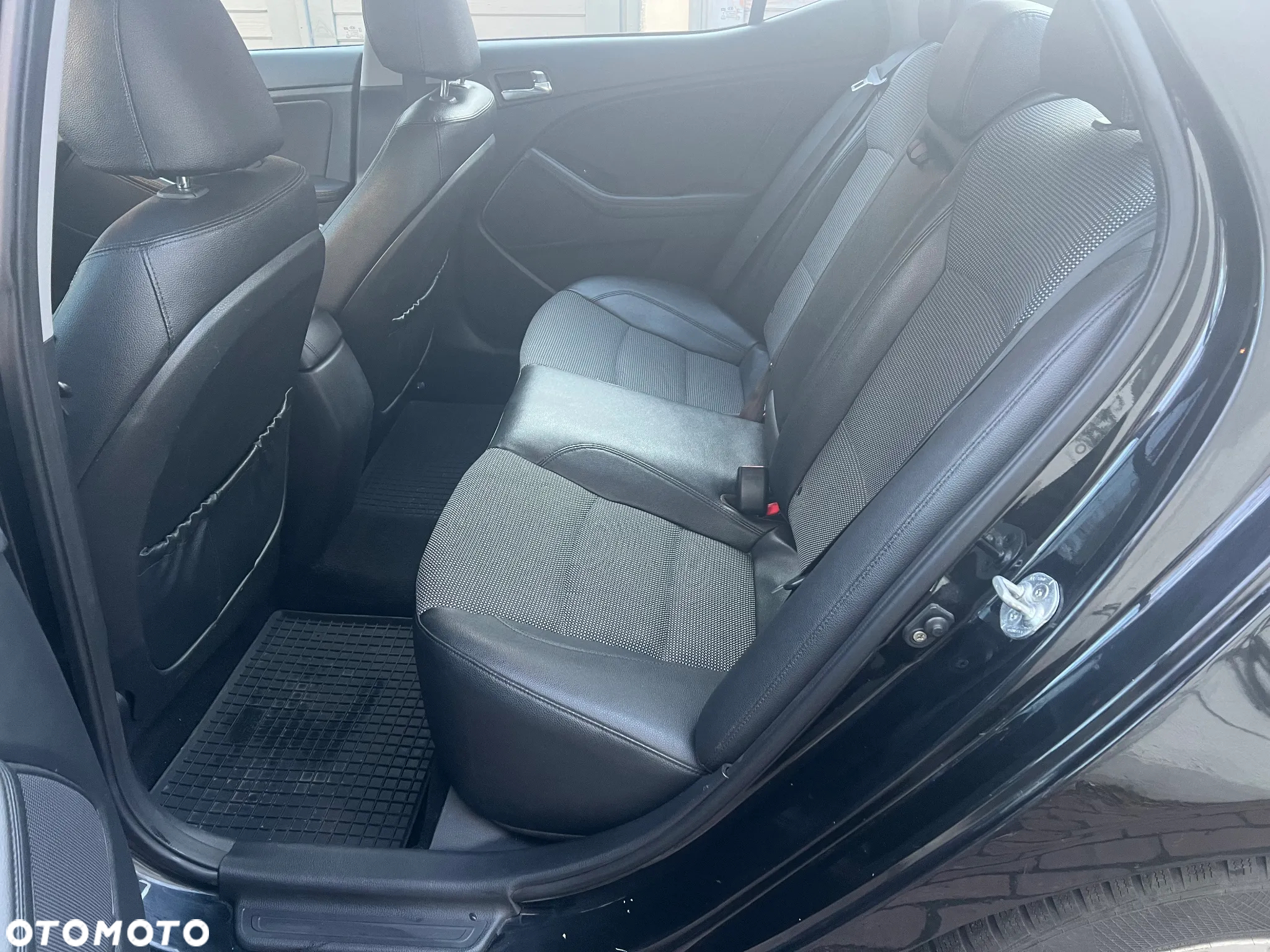 Kia Optima 1.7 CRDi L - 17