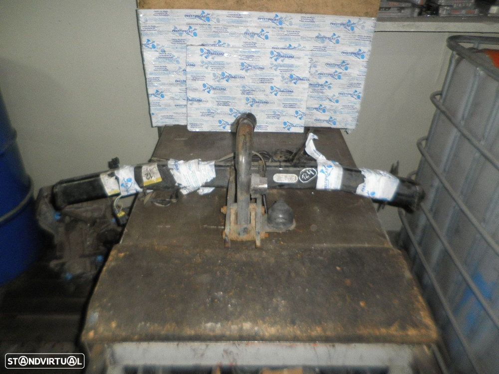 Gancho De Reboque GREB124 RENAULT GRAND SCENIC 3 FASE 1  LONG 2010 1.9DCI 130CV 5P CINZA ESCURO - 1