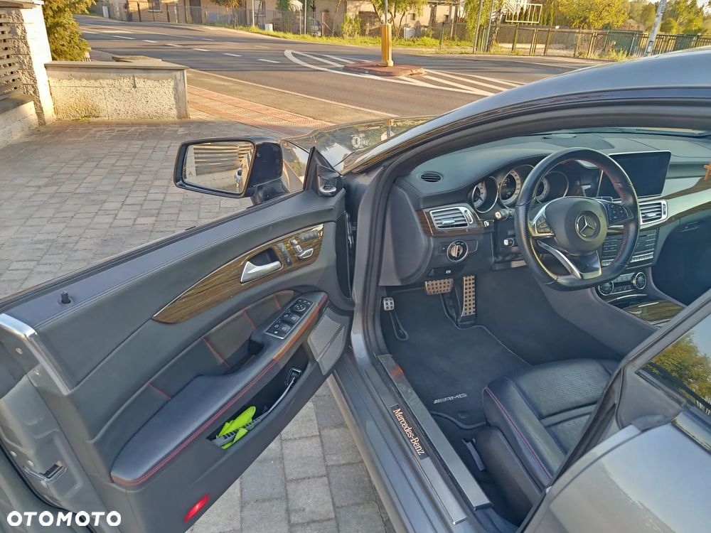 Mercedes-Benz CLS 500 4Matic 7G-TRONIC - 10