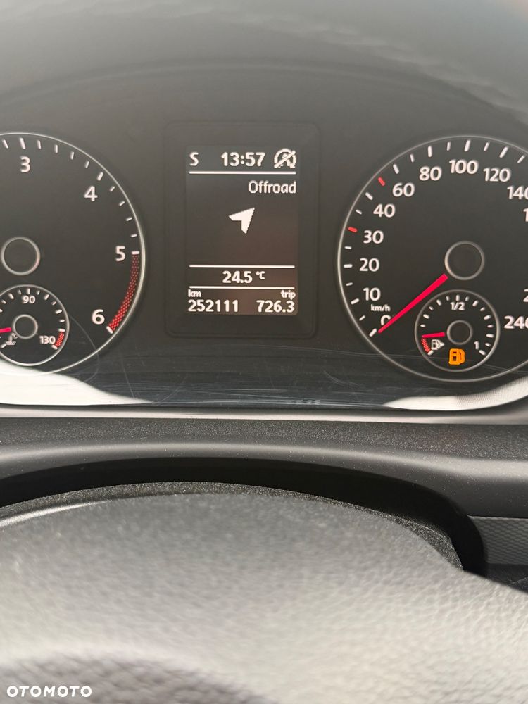 Volkswagen Touran 1.6 TDI DPF MATCH - 22