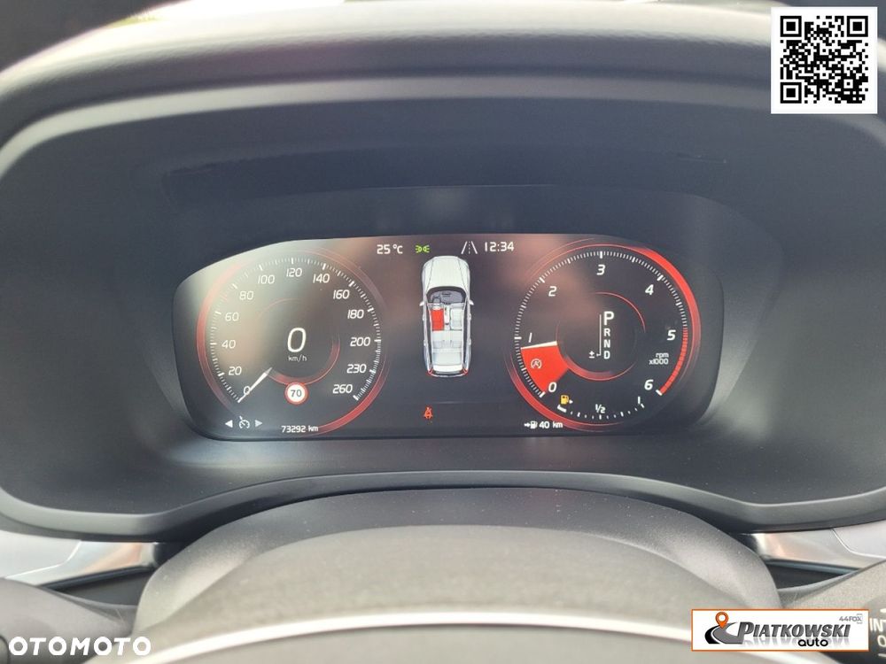 Volvo V60 D3 Momentum Pro - 25