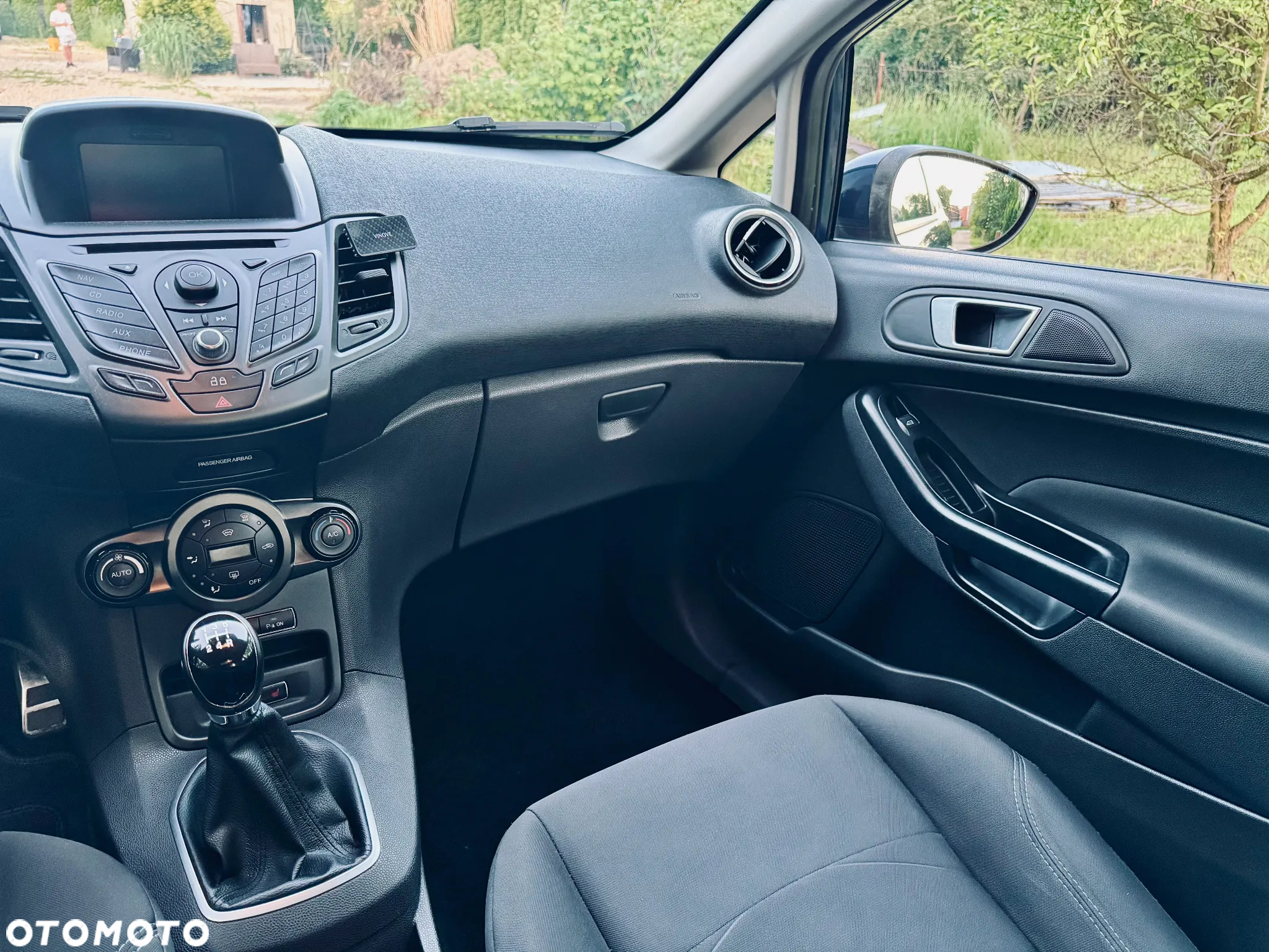 Ford Fiesta - 10