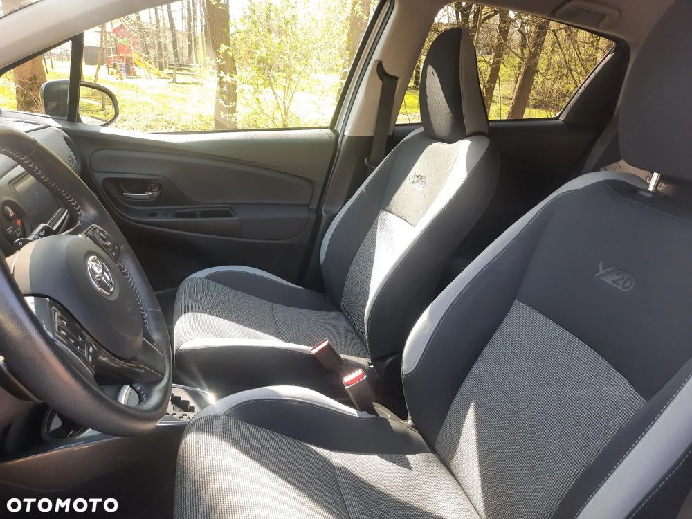 Toyota Yaris 1.5 20th Anniversary CVT - 10