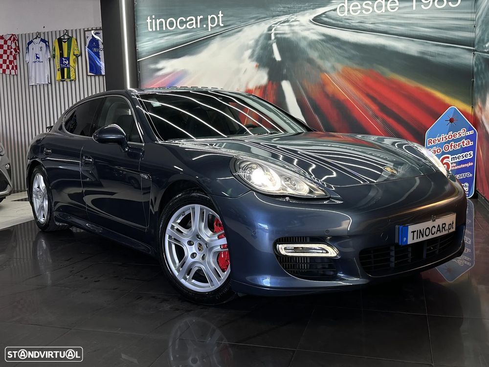 Porsche Panamera Turbo PDK - 4