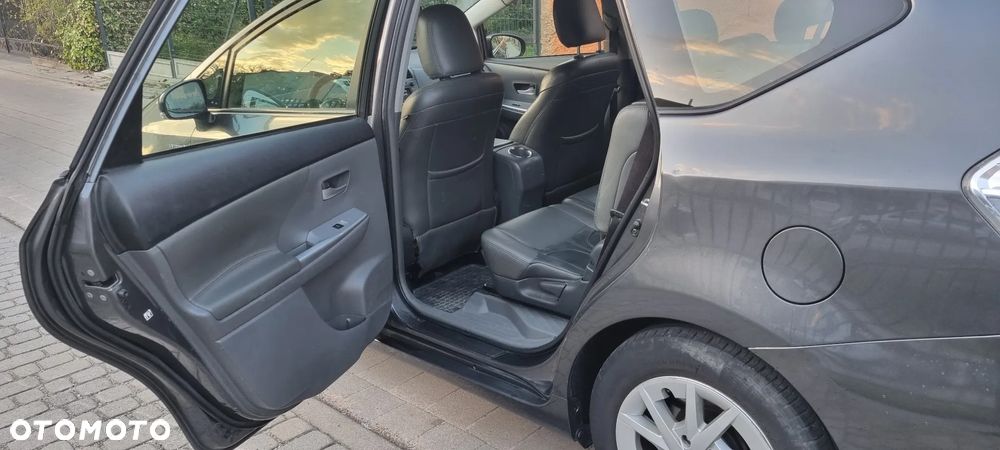 Toyota Prius+ 1.8 HSD Active - 13