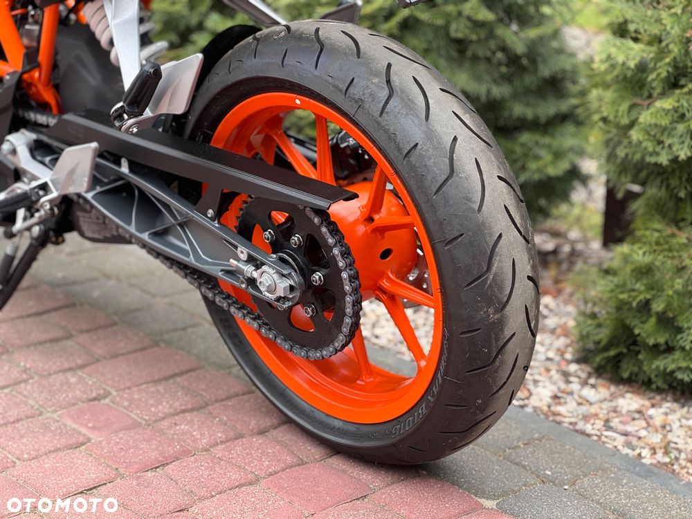 KTM Duke - 21