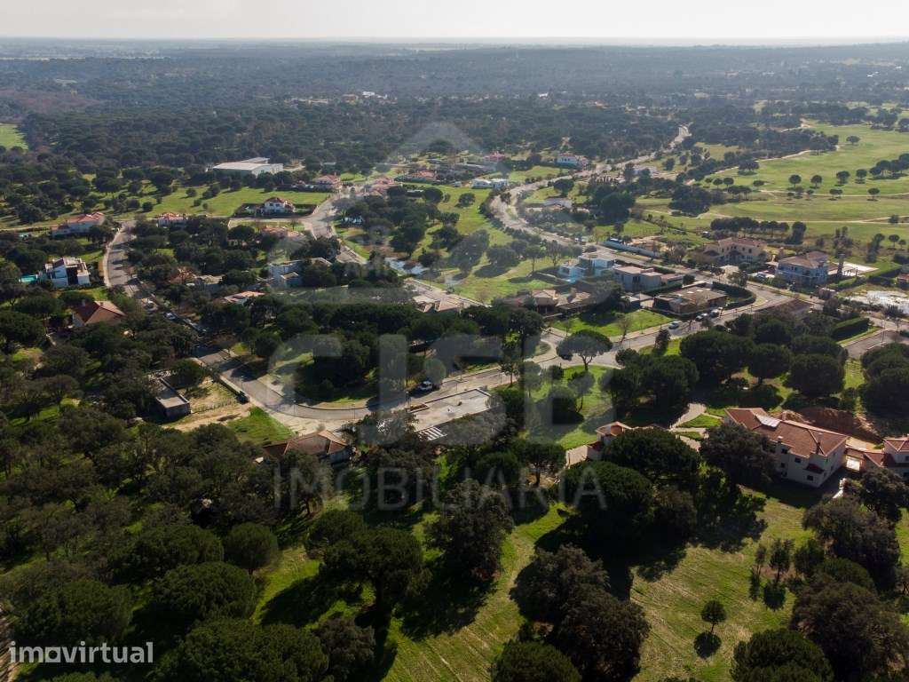 Terreno em Emprendimento Urbano com Golfe - Grande imagem: 2/2