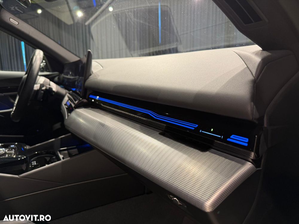 BMW Seria 5 520d Aut. - 26