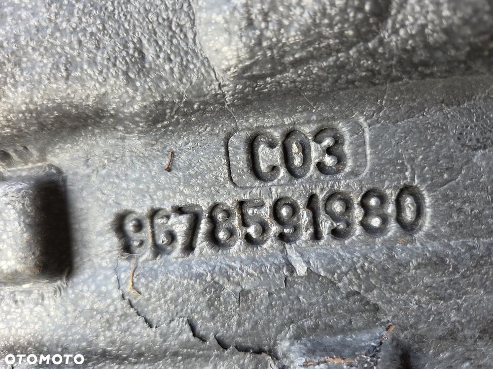 Wygłuszenie błotnika lewy przód Peugeot 308 T9 - 3