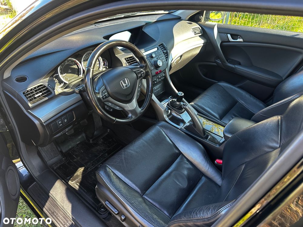 Honda Accord - 11