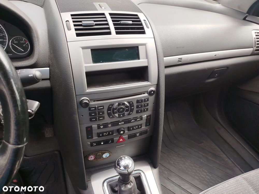 Peugeot 407 - 9