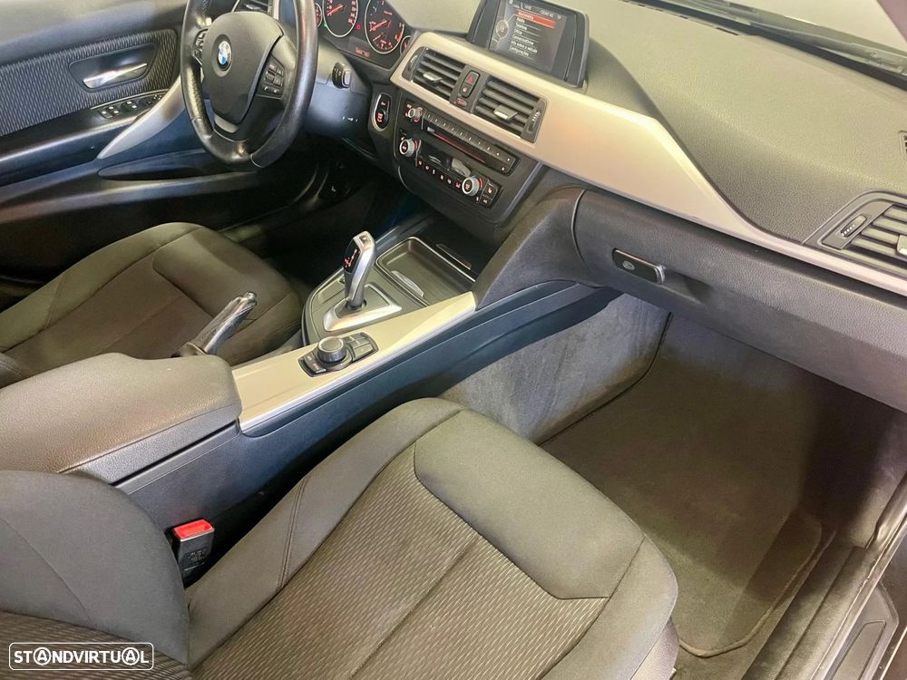 BMW 320 - 36