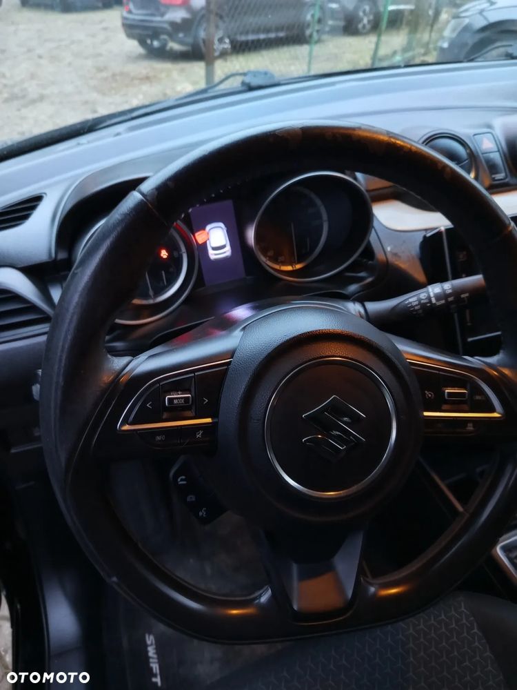 Suzuki Swift 1.0 Boosterjet Comfort - 12