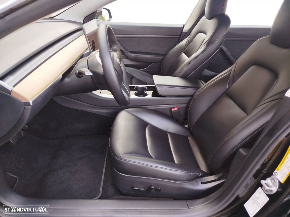 Tesla Model 3 Standard Range Plus RWD - 5