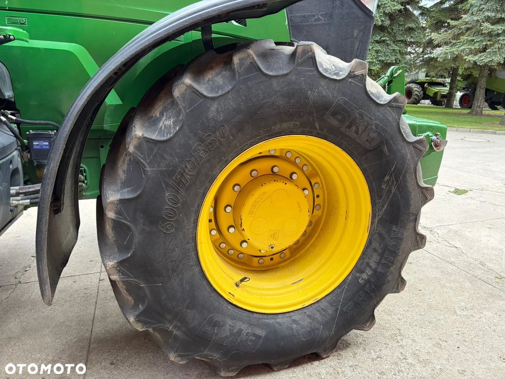 John Deere 7250R - 17
