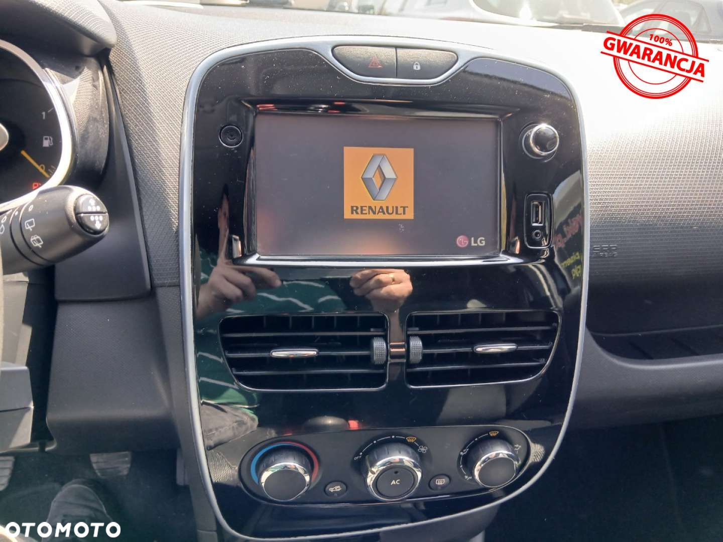 Renault Clio 1.5 dCi Energy Intens - 23