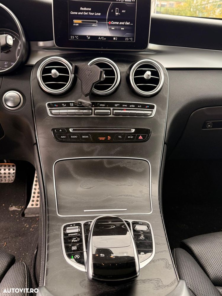 Mercedes-Benz GLC 250 d 4Matic 9G-TRONIC AMG Line - 8