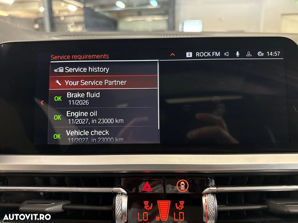 BMW M4 M440i xDrive - 25