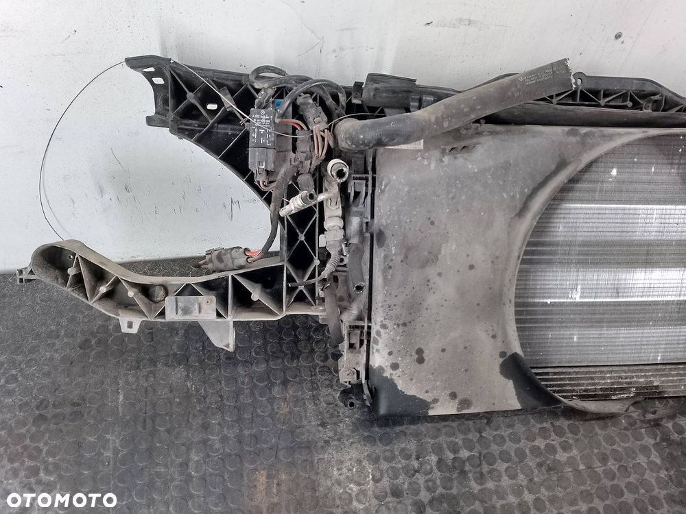 PAS PRZÓD, CHŁODNICE, WENTYLATOR MERCEDES VIANO A6398800003 3.5 V6 - 8