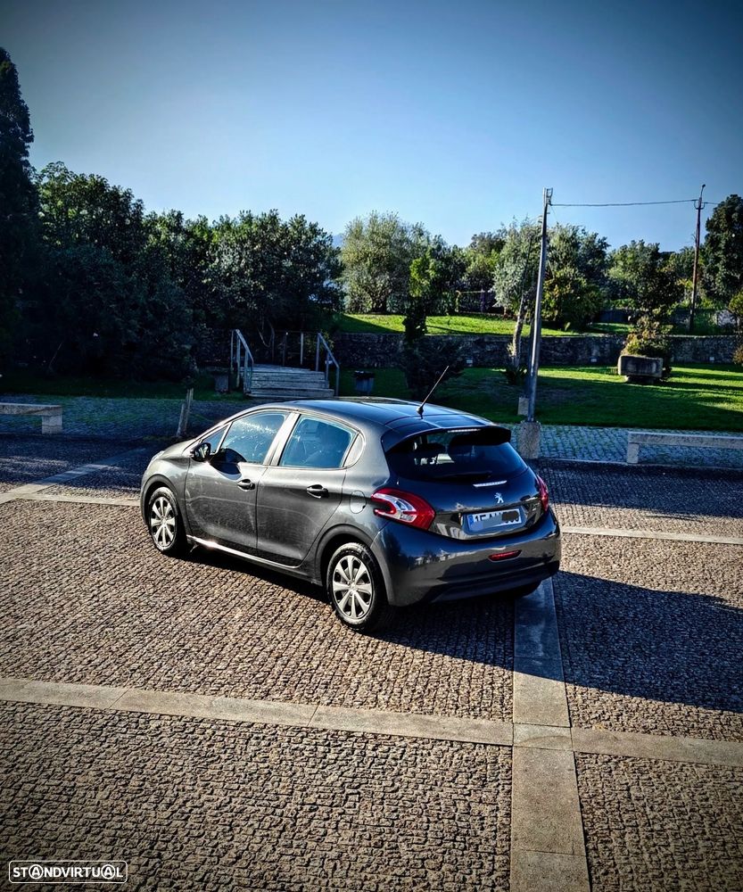 Peugeot 208 e-HDi 68 EGS5 Stop&Start Active - 2