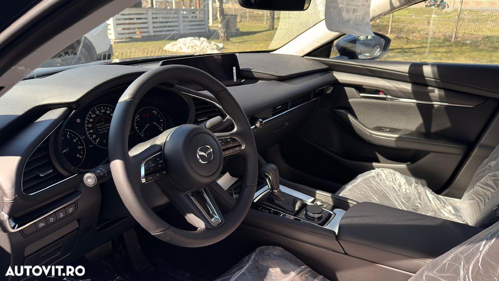 Mazda 3 e-Skyactiv X186 AT MHEV Center-Line - 15