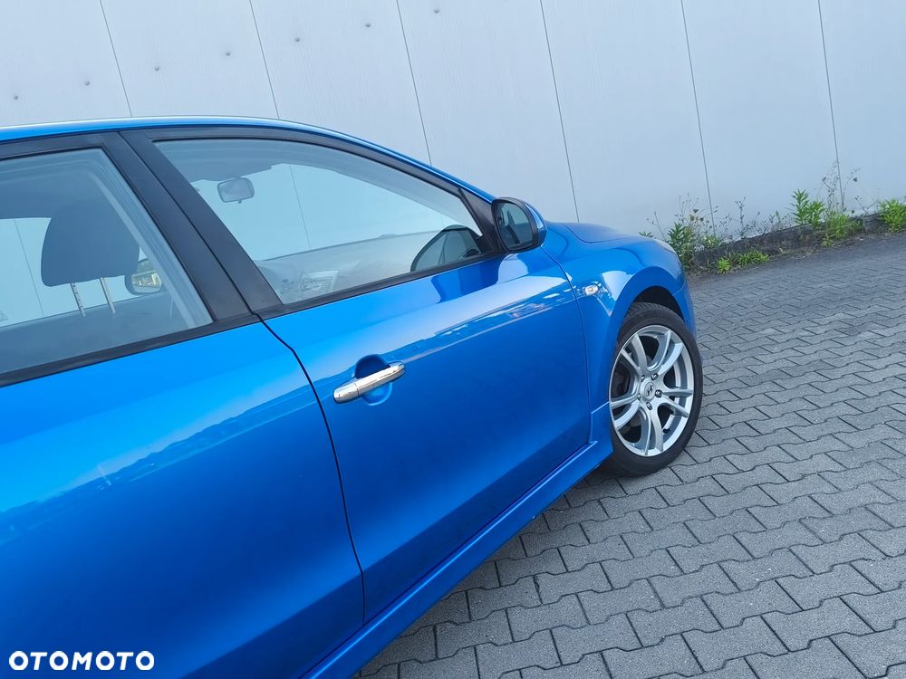 Hyundai i30 1.4 Blue Comfort - 23