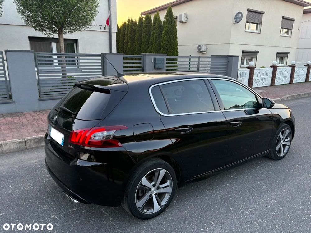 Peugeot 308 PureTech 130 GPF EAT8 Stop & Start GT Pack - 33
