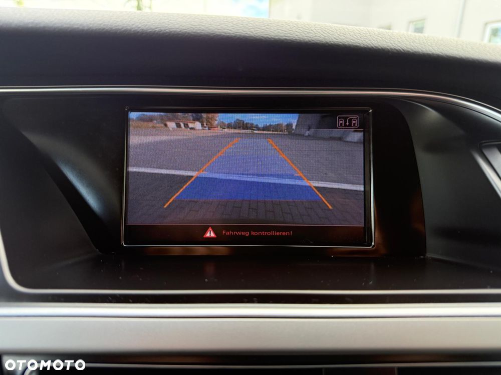Audi A4 Avant 2.0 TDI DPF Ambiente - 22