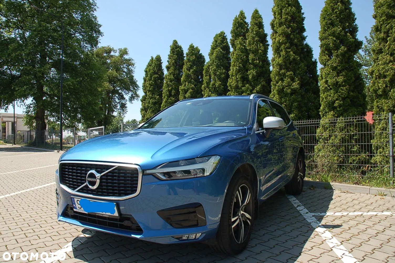 Volvo XC 60 D4 AWD R-Design - 1