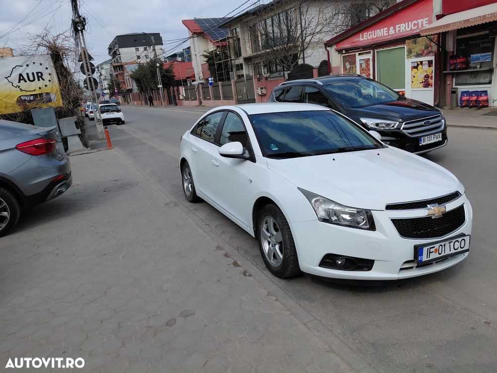 Chevrolet Cruze 1.8 Ecotec LT+ - 11