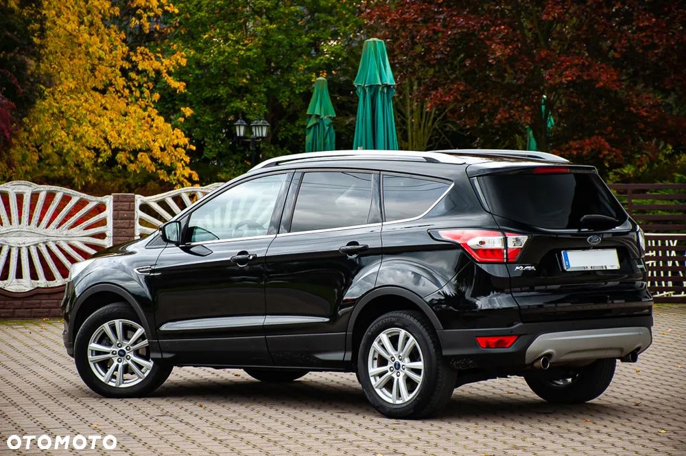 Ford Kuga 1.5 EcoBoost TITANIUM - 11