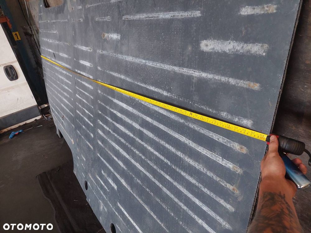 WYKŁADZINA PODŁOGA PAKI RENAULT MASTER III - 2