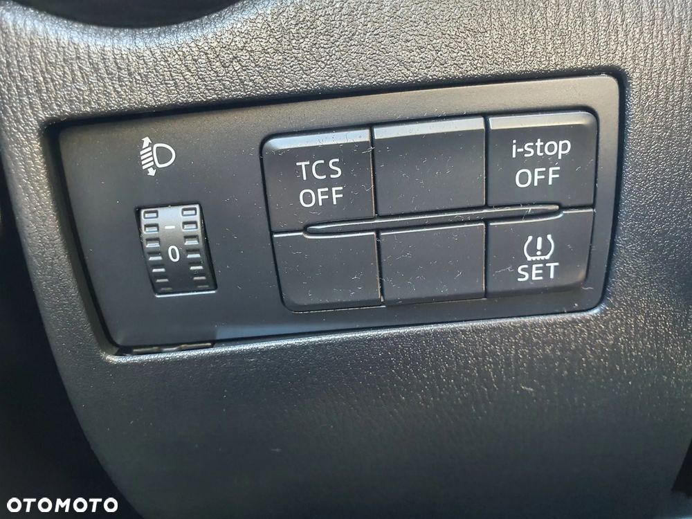 Mazda CX-3 SKYACTIV-G 121 FWD ADVANTAGE - 25