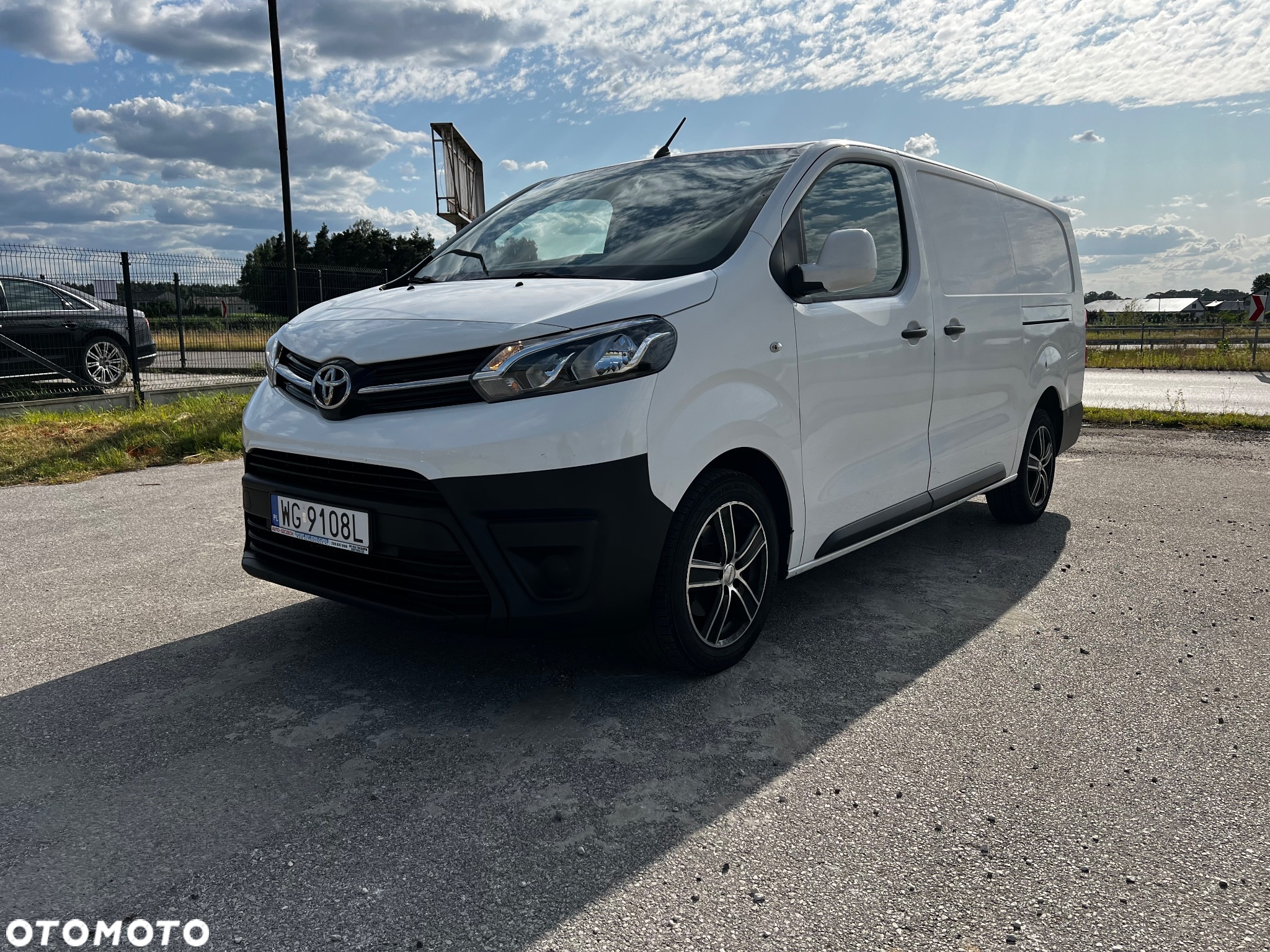 Toyota Proace - 2