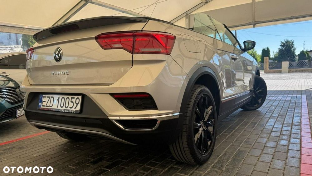 Volkswagen T-Roc - 18