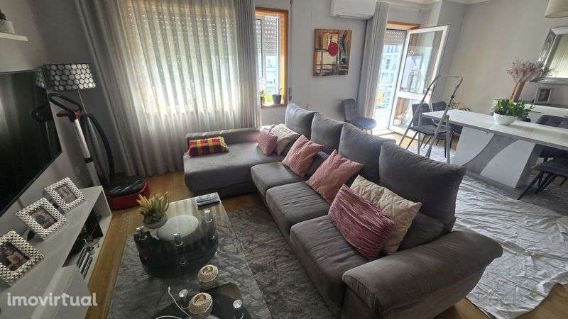 Apartamento T3 duplex - Grande imagem: 2/12