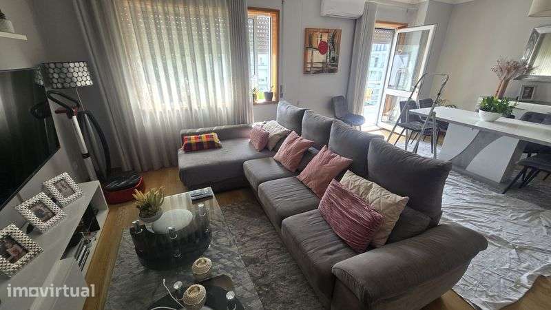 Apartamento T3 duplex - Grande imagem: 2/12