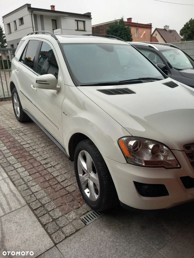 Mercedes-Benz ML 350 BlueTEC 4-Matic - 12