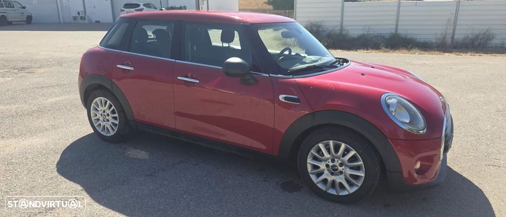 MINI 5 Portas One D - 8