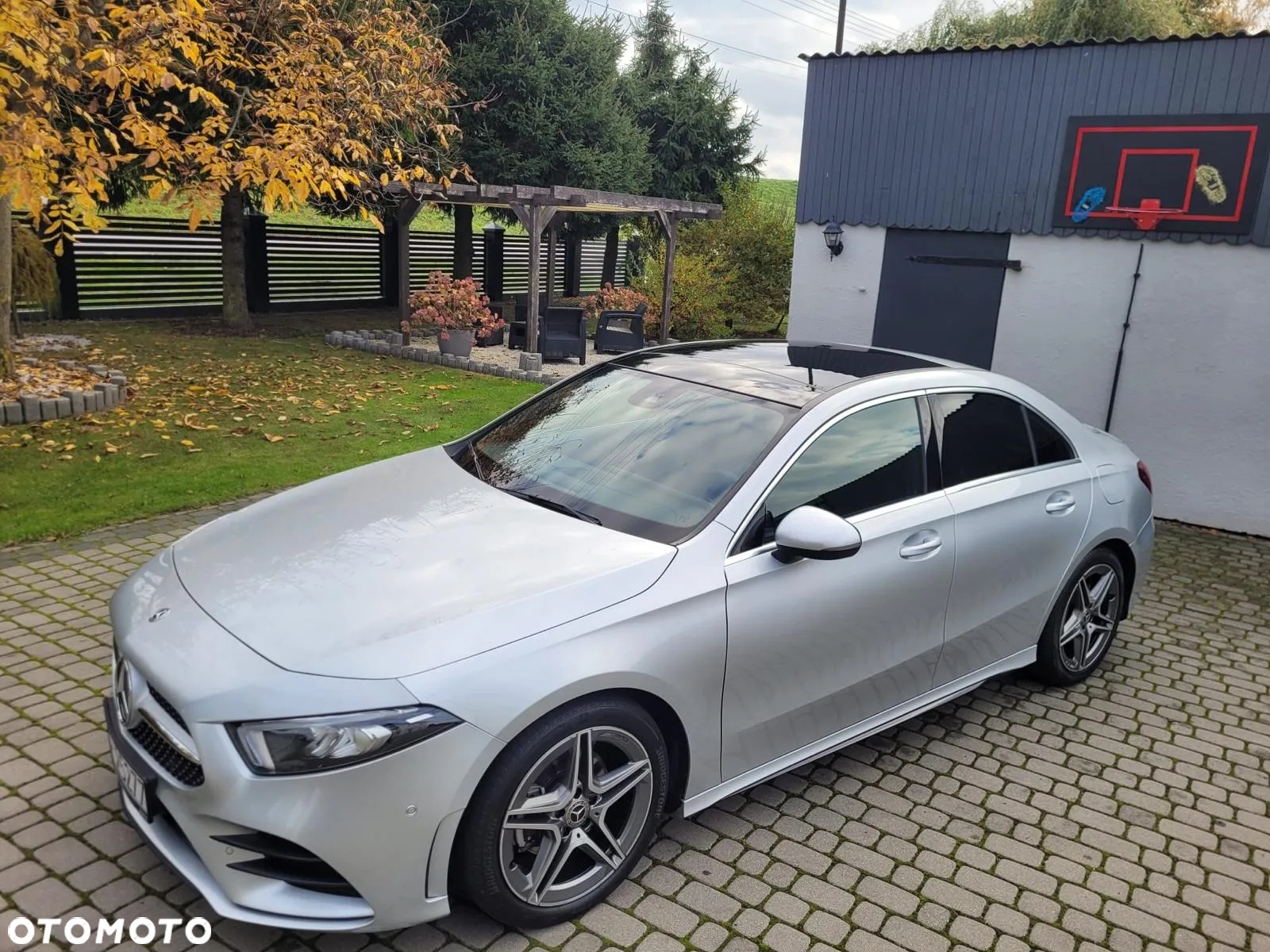 Mercedes-Benz Klasa A 180 d AMG Line 7G-DCT - 3