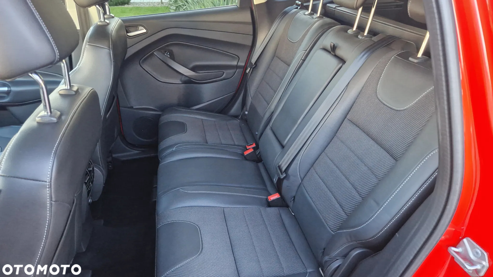 Ford Kuga 2.0 TDCi FWD Titanium - 17