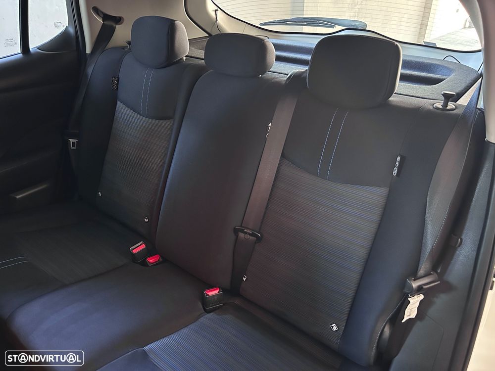 Nissan Leaf Acenta - 21
