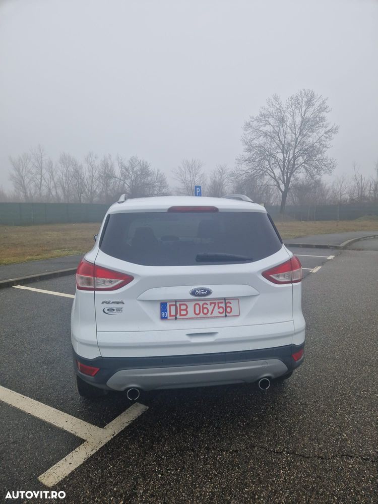 Ford Kuga 2.0 TDCi 4x4 Aut. Titanium - 10